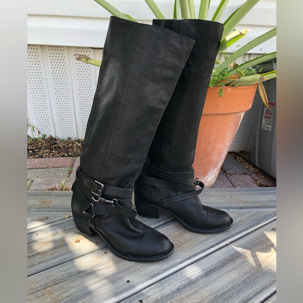 Gianni Bini belted leather - wide calf - Riding boots - Pull on - 19”